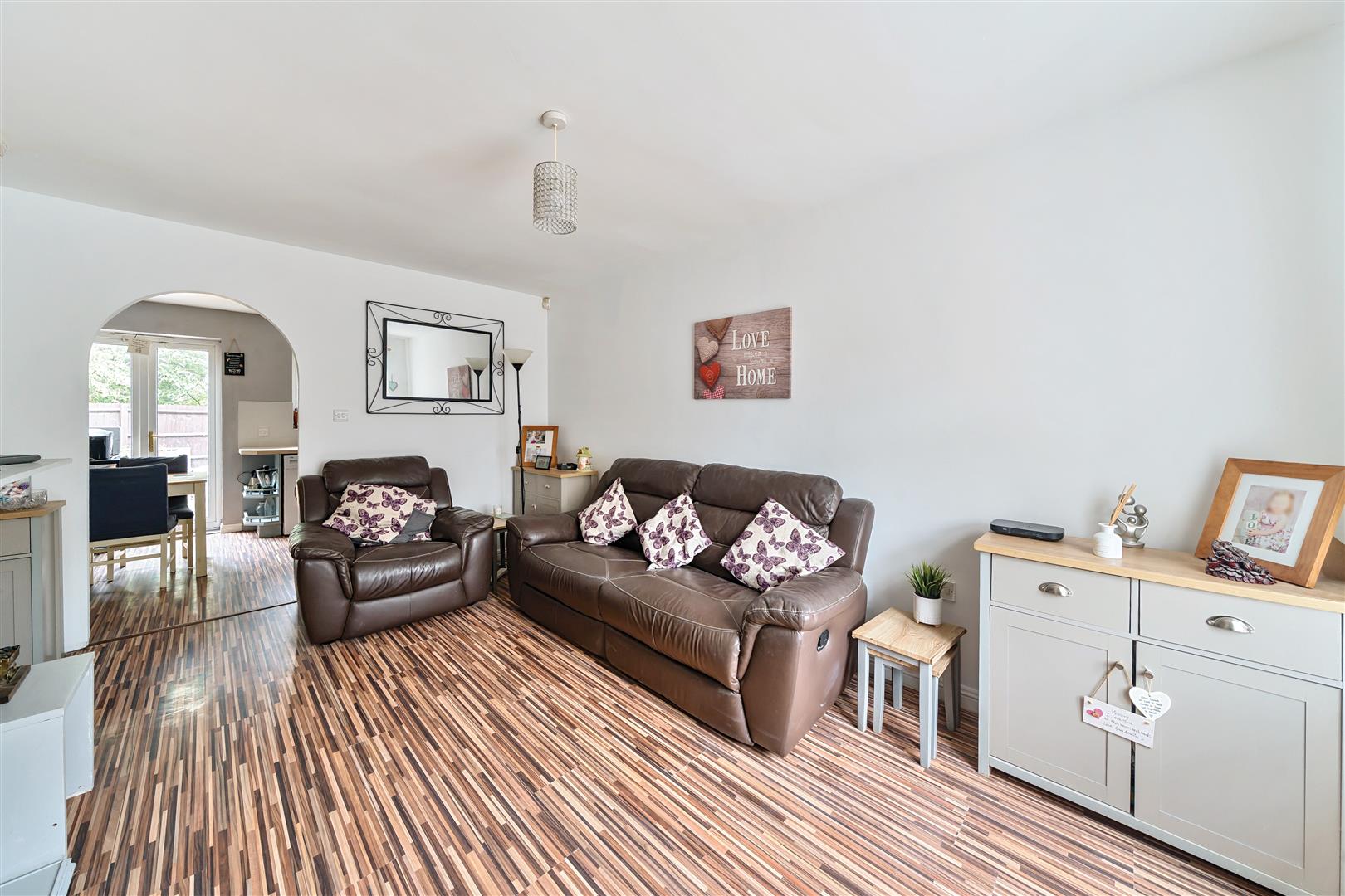 Clos Yr Eglwys, Townhill, Swansea